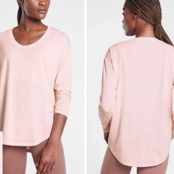 NWT Athleta Stratus Striped Top Size XS. Ballerina Pinstripe Stratus Stripe. - Picture 1 of 3